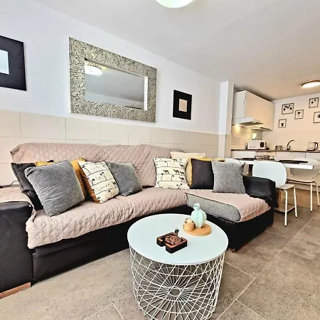 Apartamento Beach 1 *